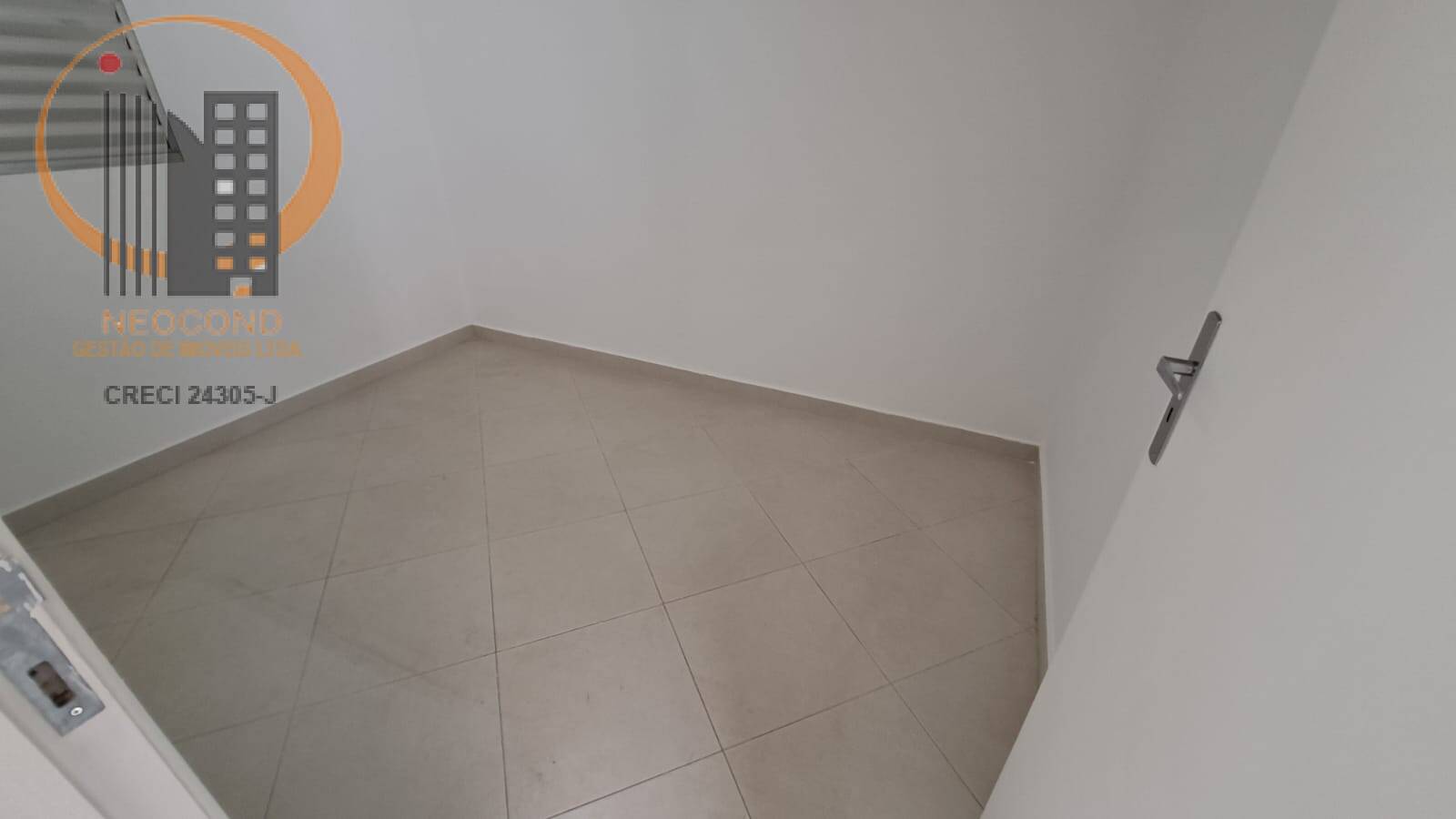 Apartamento para alugar com 1 quarto, 60m² - Foto 5
