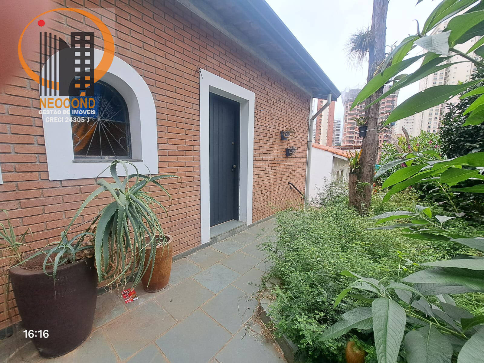 Casa, 3 quartos, 178 m² - Foto 1