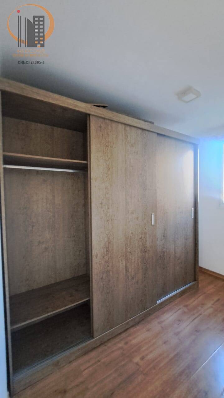 Apartamento para alugar com 2 quartos, 51m² - Foto 7