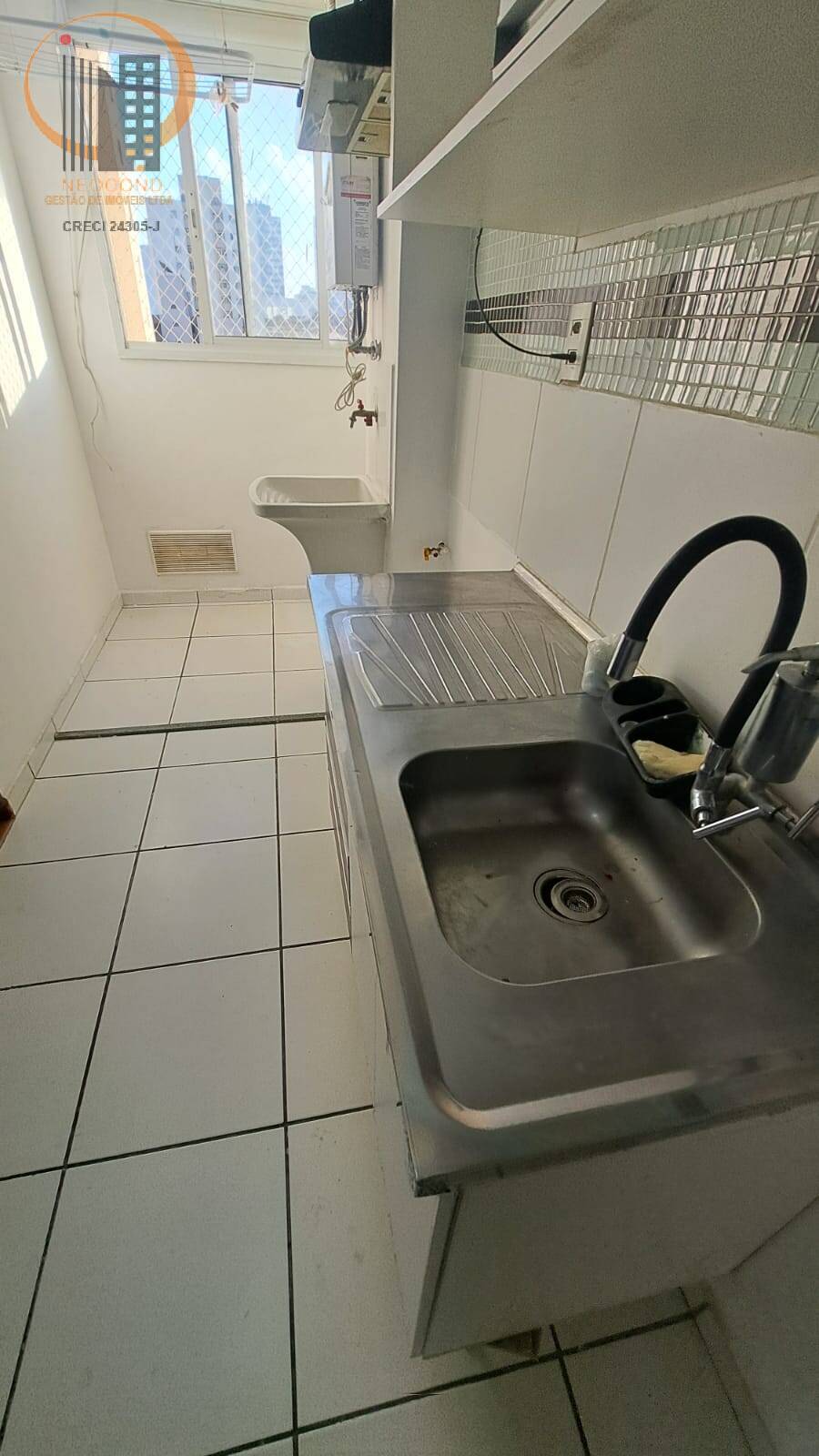 Apartamento para alugar com 2 quartos, 51m² - Foto 4