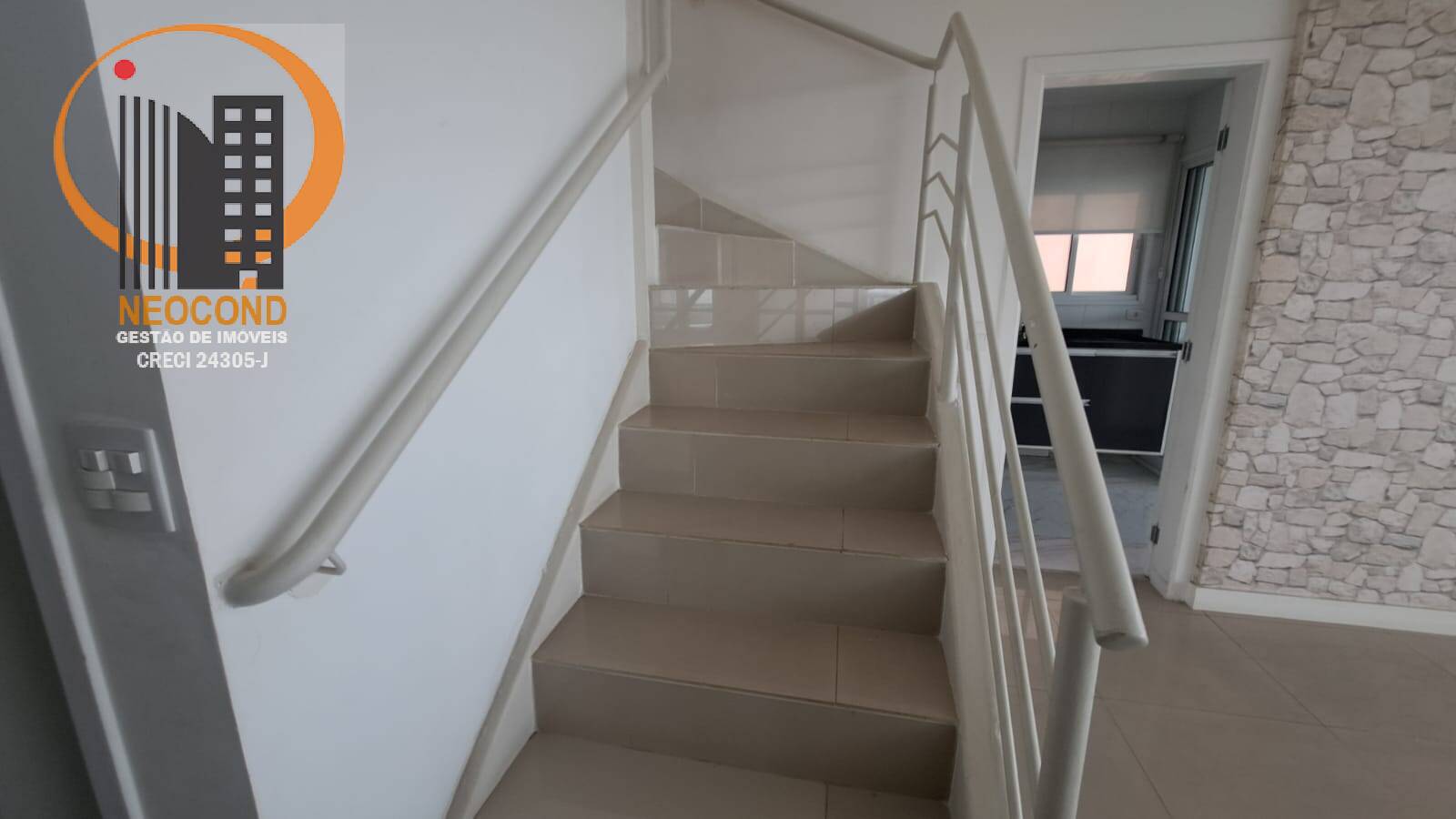 Apartamento, 3 quartos, 256 m² - Foto 2